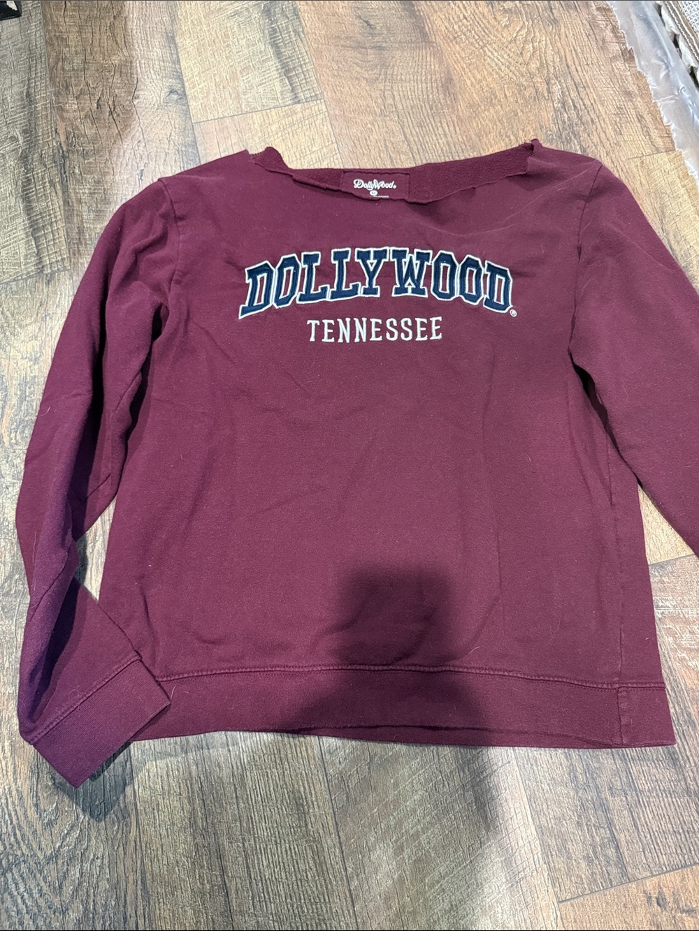 Dollywood Tennessee Maroon Sweatshirt